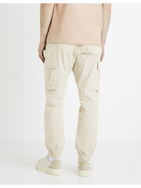 Celio Krémszínű férfi cargo nadrág Celio Docar