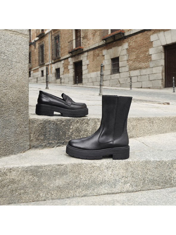 Geox Fekete Geox Spherica EC7 női bokacsizma