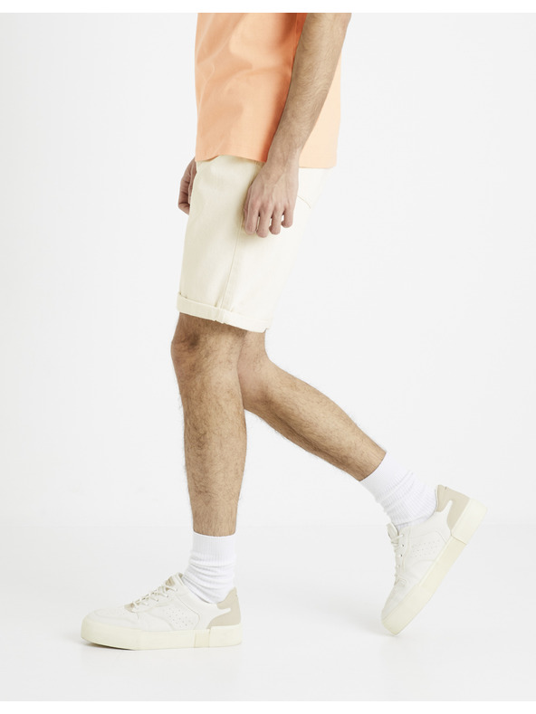 Celio Krémszínű férfi farmer rövidnadrág Celio Dojogdenbm