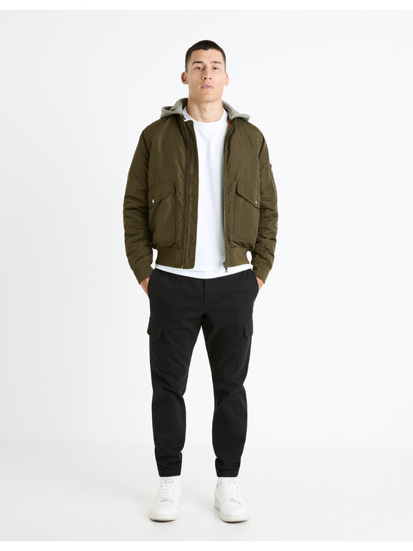 Celio Kapucnis bomber dzseki Fujameshoo