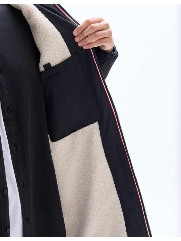 Celio Téli Mutek dzseki