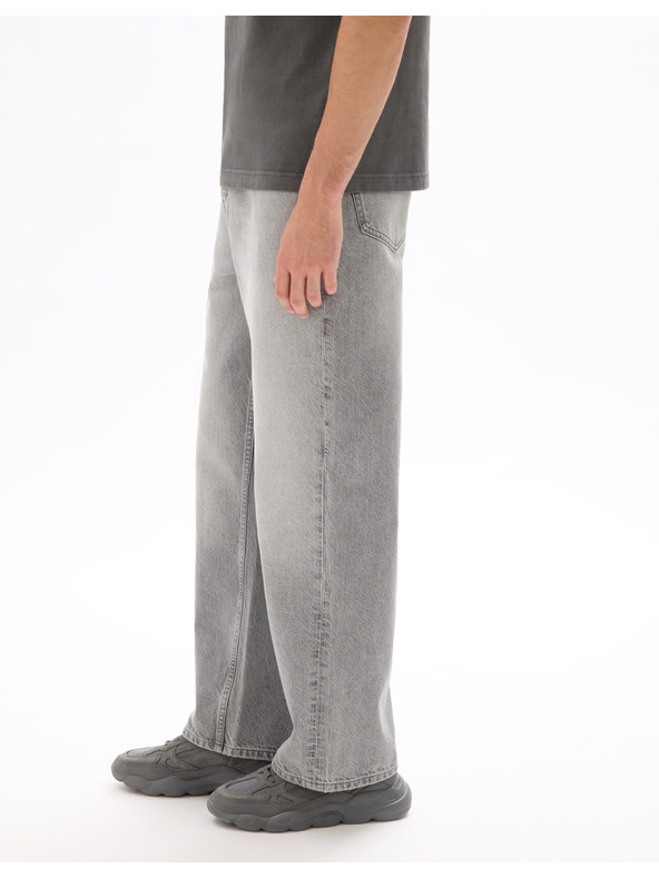 Celio Mobaggyden bő farmer