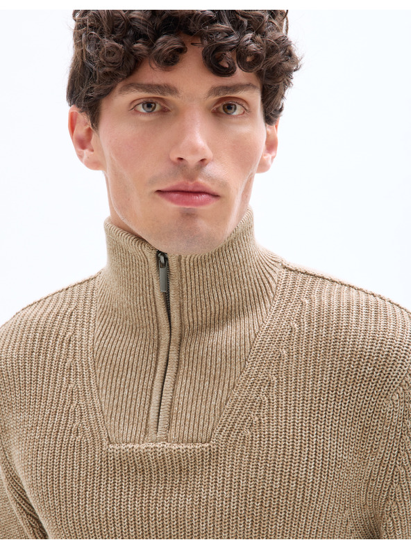 Celio Metrucker álló nyakú pulóver