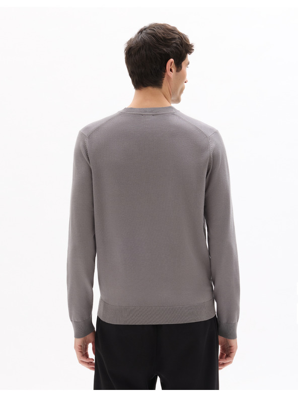 Celio Neviskozv pulóver