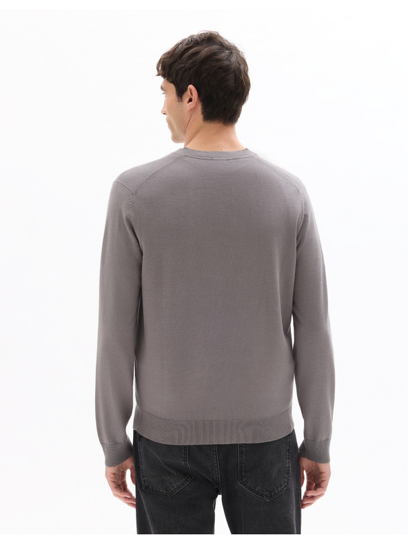 Celio Neviskozv pulóver