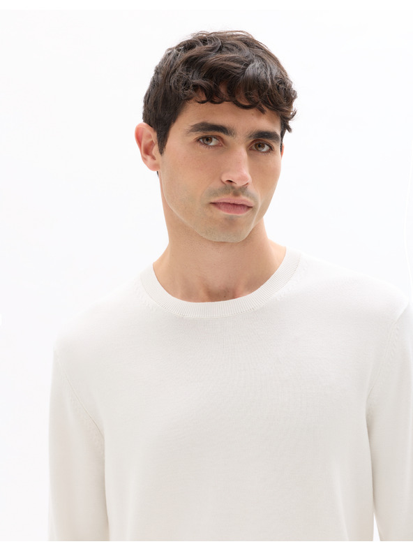 Celio Neviskozv pulóver