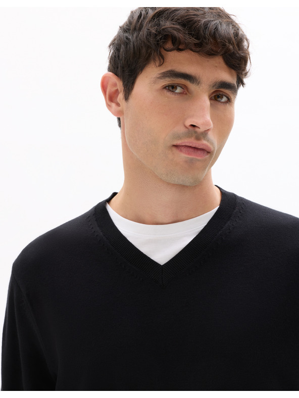 Celio Neviskozv pulóver