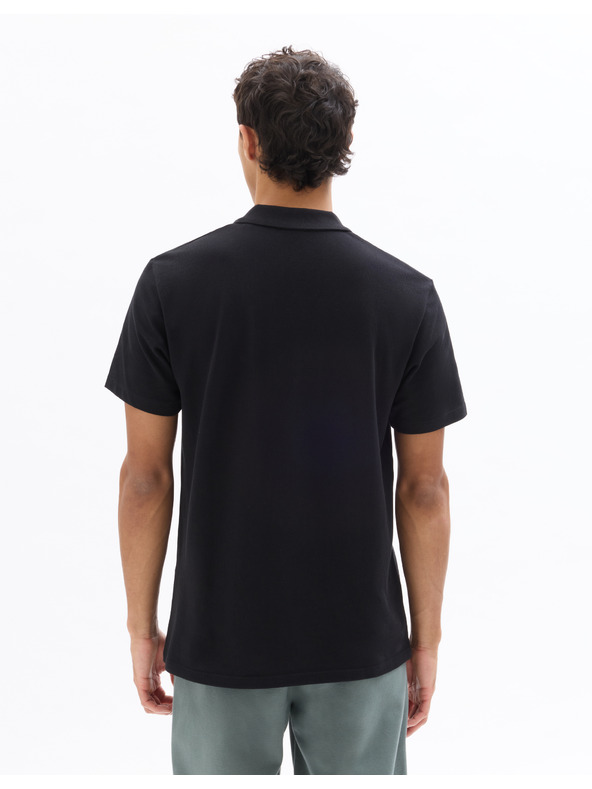 Celio Nepiquy félpóló