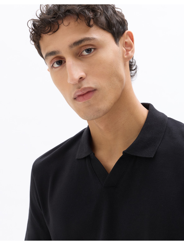 Celio Nepiquy félpóló