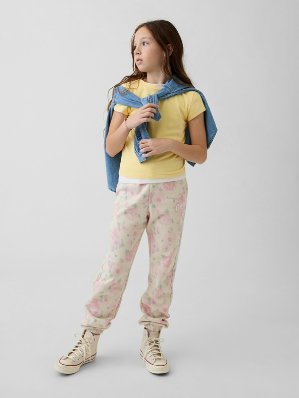 GAP Gyerek melegítőnadrág logóval GAP