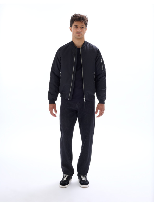 Celio Bomber dzseki Mujames