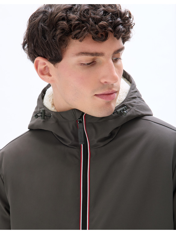 Celio Mutekshrt dzseki