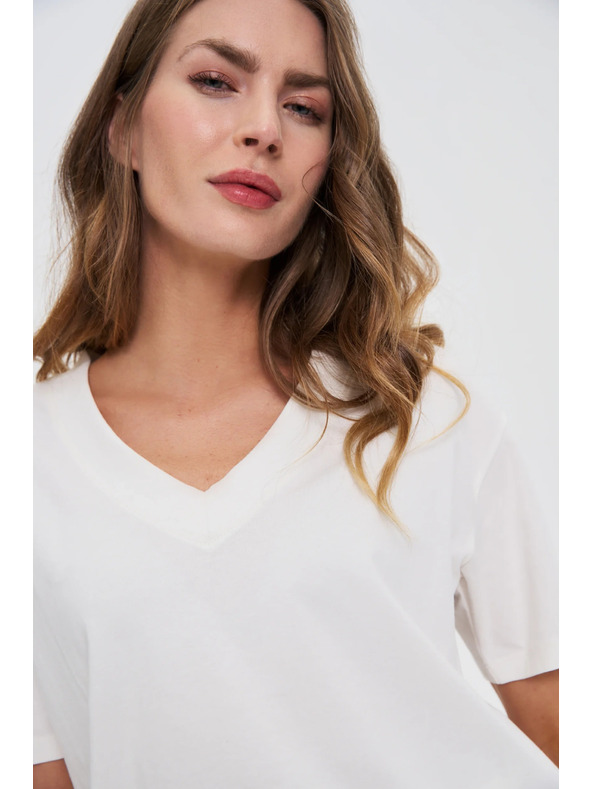 Moodo Fehér top V-nyakkivágással Moodo