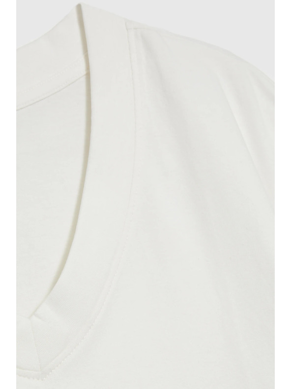 Moodo Fehér top V-nyakkivágással Moodo