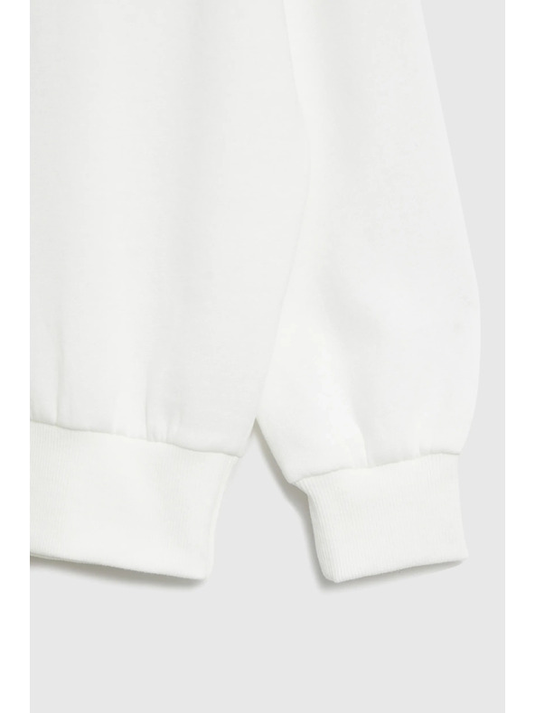 Moodo Fehér hímzett virágos felső Moodo