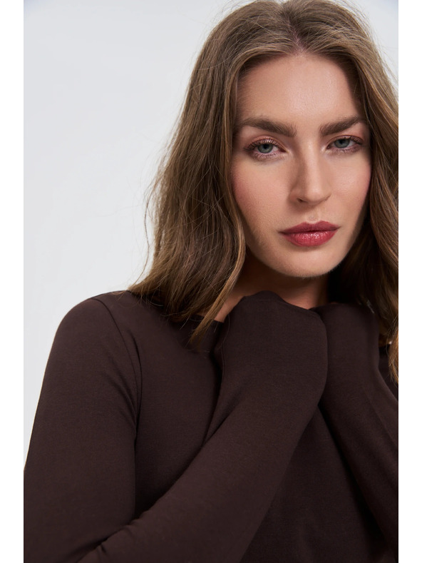 Moodo Barna szűkített hosszú ujjú felső Moodo