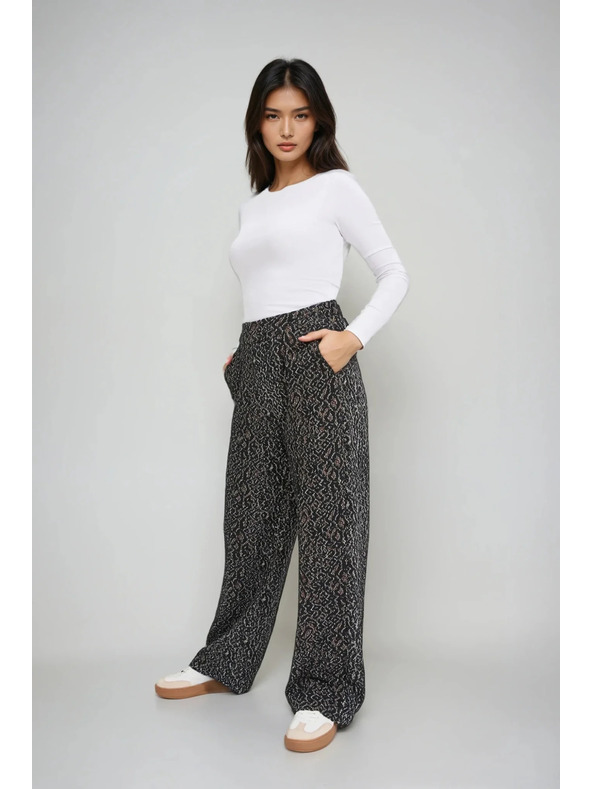 Moodo Fehér szűkített hosszú ujjú felső Moodo