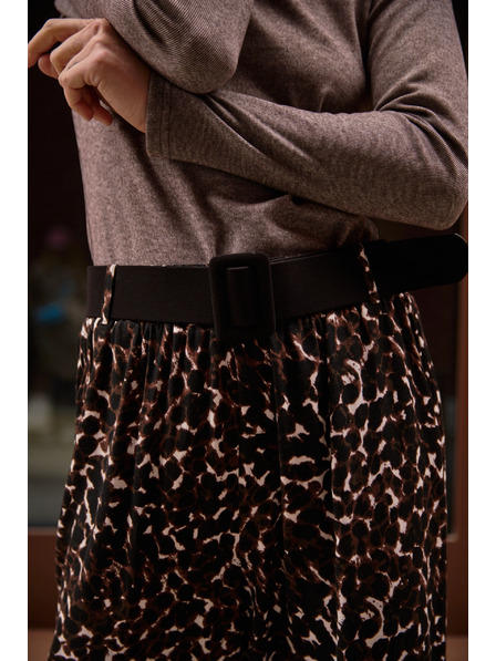 Moodo Barna póló álló gallérral Moodo