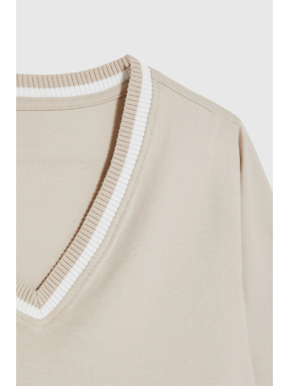 Moodo Bézs pamut V-nyakú blúz Moodo