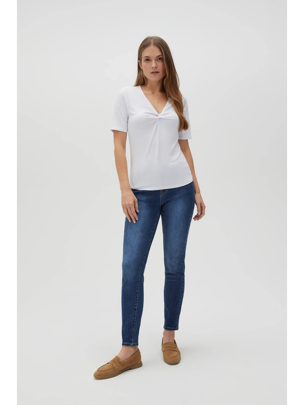 Moodo Fehér Moodo felső díszített nyakkivágással