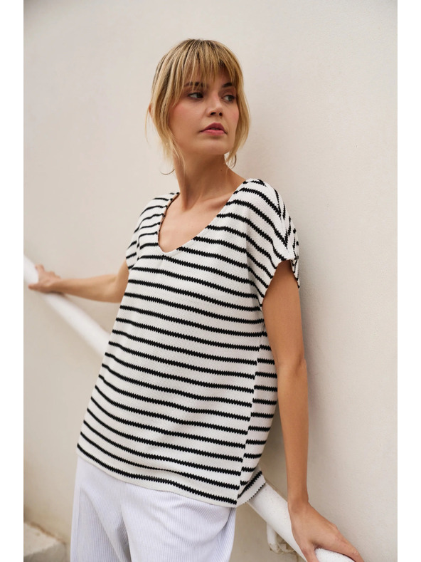 Moodo Fehér csíkos Moodo felső