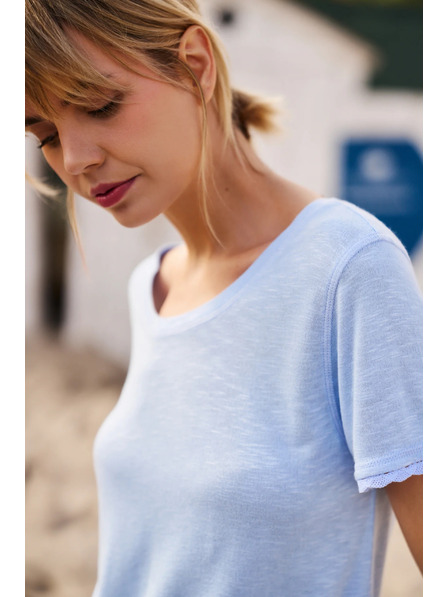 Moodo Világoskék Moodo kerek nyakú felső