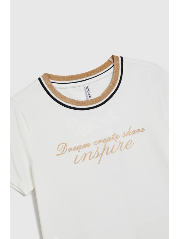 Moodo Fehér Moodo felső felirattal