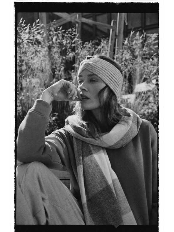 Moodo Szürke kötött fejpánt Moodo