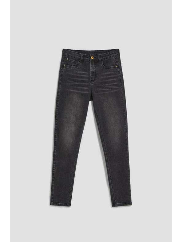 Moodo Lyukas farmer Moodo