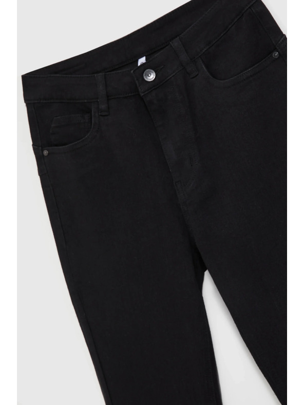 Moodo Fekete harang szárú farmer Moodo