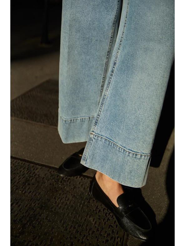 Moodo Világoskék bő szárú farmer Moodo