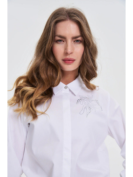 Moodo Fehér galléros ing Moodo