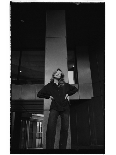 Moodo Sima fekete ing Moodo