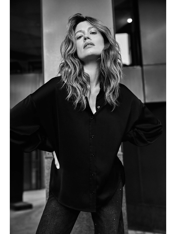 Moodo Sima fekete ing Moodo