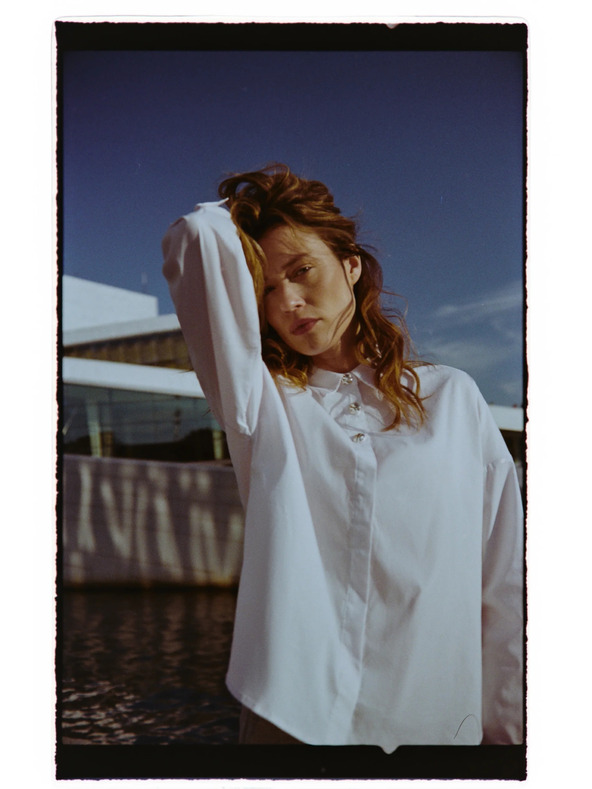 Moodo Fehér díszes gombos ing Moodo