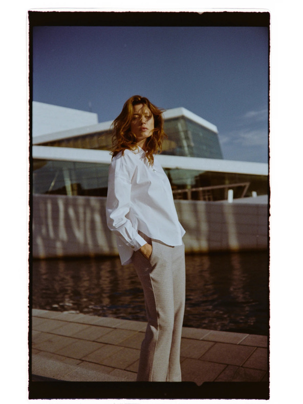 Moodo Fehér díszes gombos ing Moodo