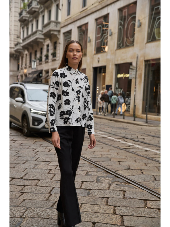 Moodo Fehér virágmintás viszkóz ing Moodo