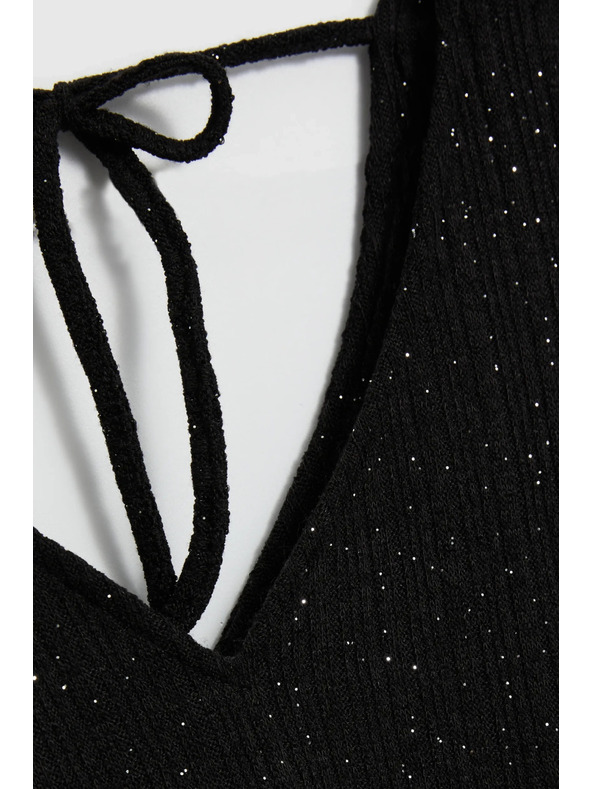 Moodo Fekete fényes felső hátul megkötős Moodo