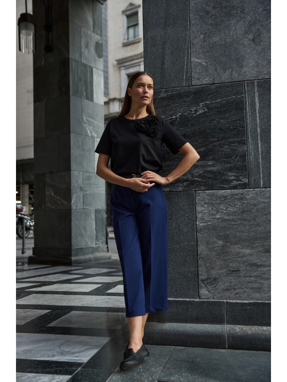 Moodo Fekete pamut póló applikációval Moodo