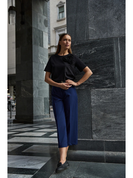 Moodo Fekete pamut póló applikációval Moodo