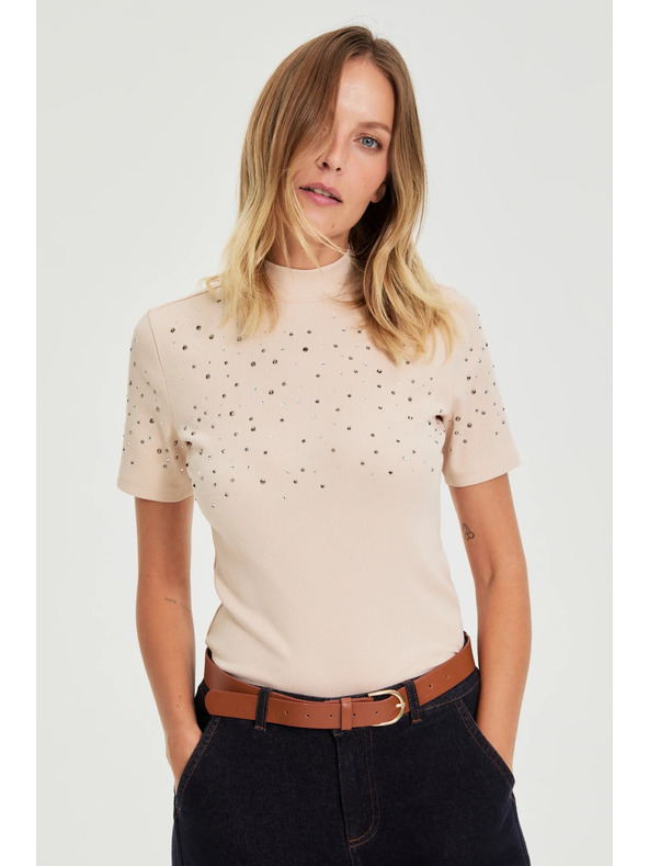 Moodo Bézs blúz zsebekkel Moodo