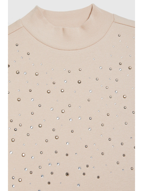 Moodo Bézs blúz zsebekkel Moodo