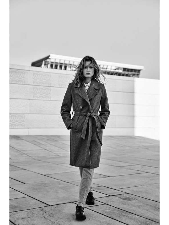 Moodo Övvel ellátott szürke kabát Moodo