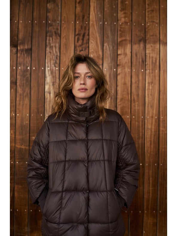 Moodo Moodo steppelt barna kabát