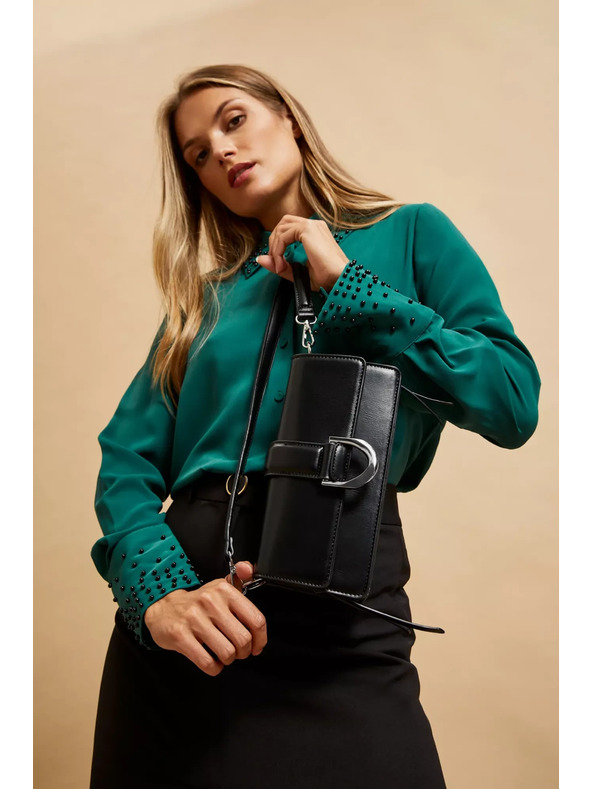 Moodo Fekete válltáska ezüst csattal Moodo