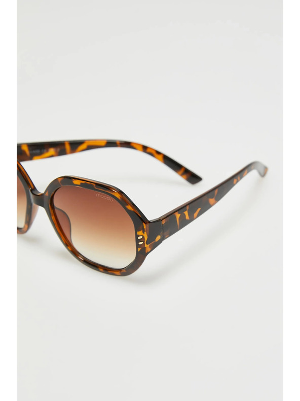 Moodo Kerek lencsés barna napszemüveg Moodo