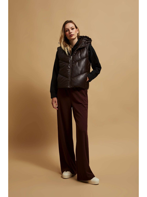 Moodo Steppelt mellény kapucnival barna Moodo