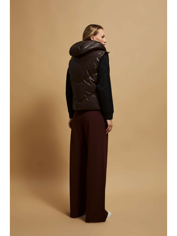 Moodo Steppelt mellény kapucnival barna Moodo