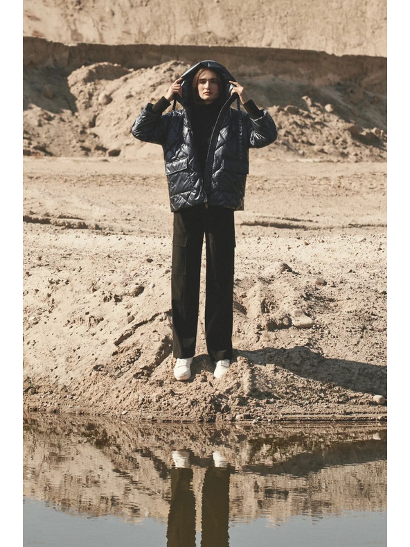 Moodo Fémes steppelt kabát sötétkék Moodo