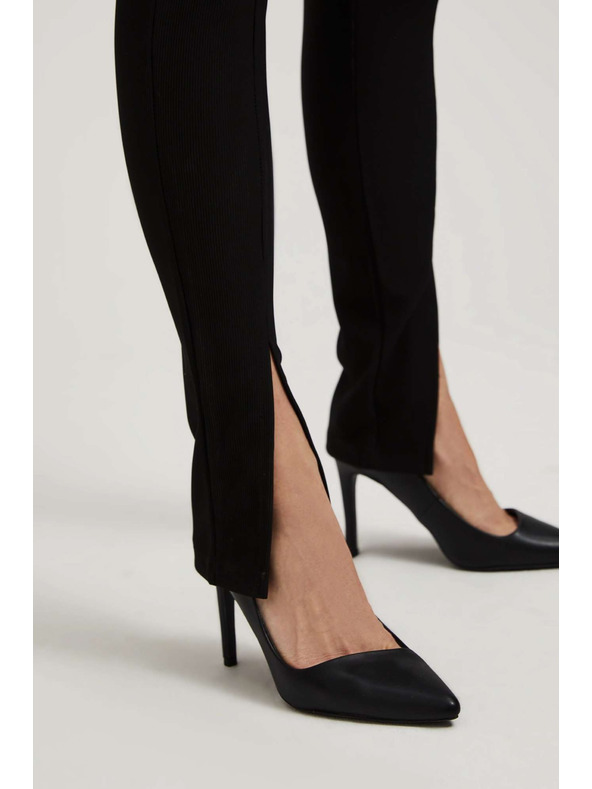 Moodo Elöl felhasított leggings Moodo